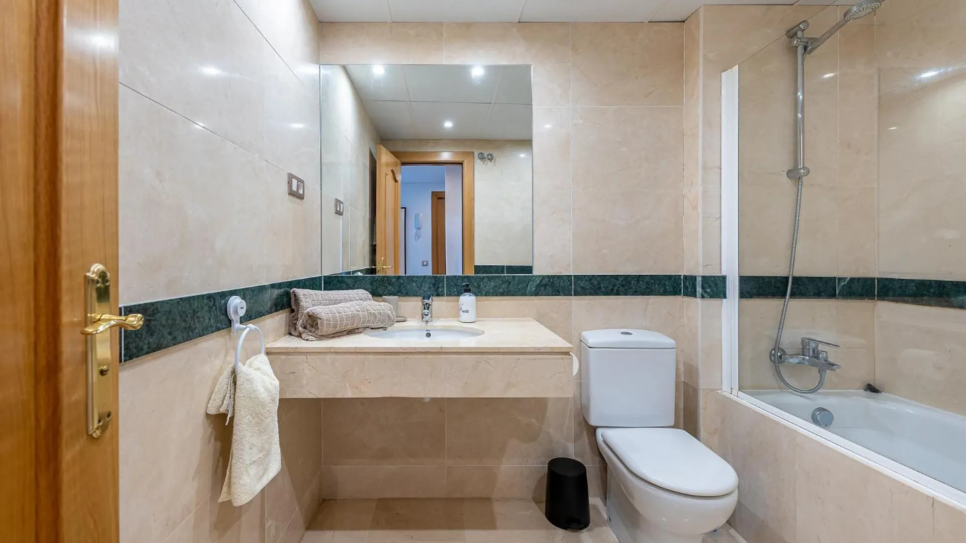 Stunning Golf View Apt, Miraflores Golf Apartment La Cala De Mijas