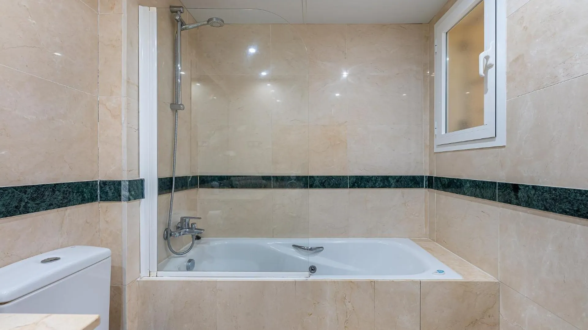 Stunning Golf View Apt, Miraflores Golf Apartment La Cala De Mijas